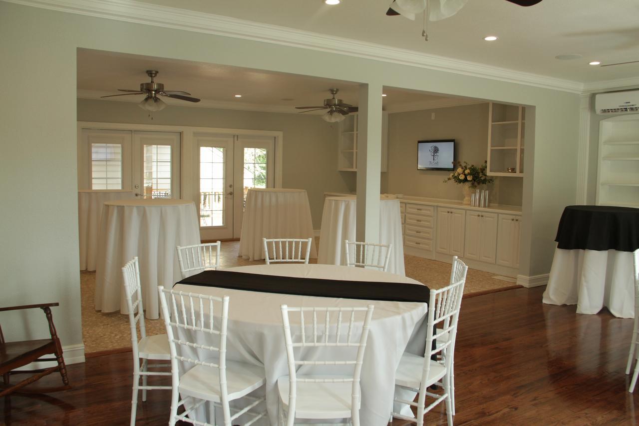 The Oaks Bed And Breakfast Sulphur Springs Exterior photo