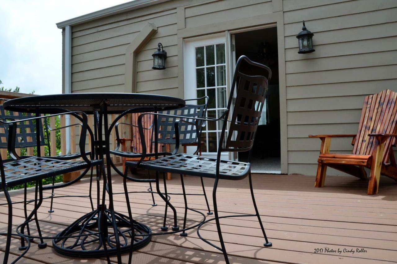 The Oaks Bed And Breakfast Sulphur Springs Exterior photo